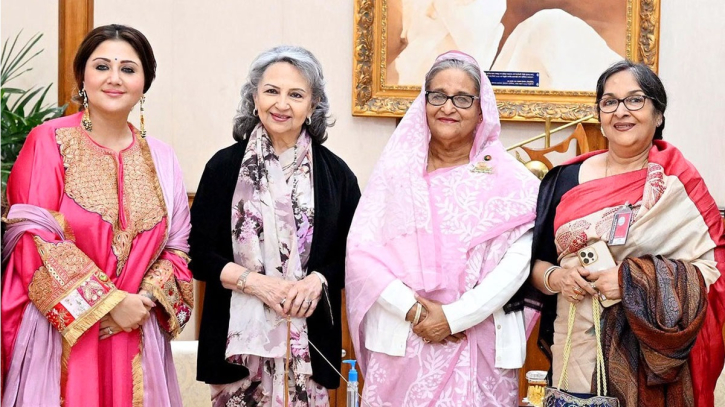 প্রধানমন্ত্রীর বাসভবনের খাবার ও চায়ের প্রশংসা স্বস্তিকার প্রধানমন্ত্রীর বাসভবনের খাবার ও চায়ের প্রশংসা স্বস্তিকার