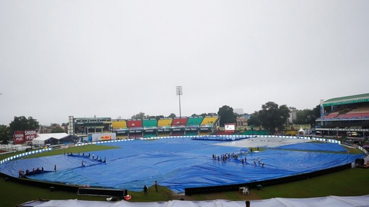 কানপুর টেস্ট: হচ্ছে না তৃতীয় দিনের প্রথম সেশনের খেলা কানপুর টেস্ট: হচ্ছে না তৃতীয় দিনের প্রথম সেশনের খেলা