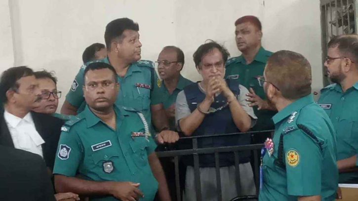 আদালতে কান্নায় ভেঙে পড়লেন হাজী সেলিম আদালতে কান্নায় ভেঙে পড়লেন হাজী সেলিম