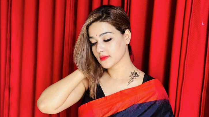 মামলা আতঙ্কে আত্মগোপনে মাহিয়া মাহি মামলা আতঙ্কে আত্মগোপনে মাহিয়া মাহি