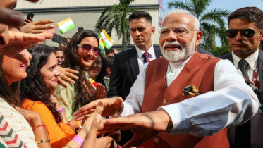 ‘সর্বোচ্চ রাষ্ট্রীয় সম্মান’ ঘানাকে উৎসর্গ করলেন মোদী