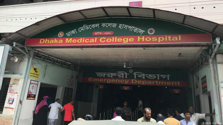 একদিনেই ৪ কিশোরীসহ ধর্ষণের শিকার ৫ জন ঢাকা মেডিকেলে ভর্তি একদিনেই ৪ কিশোরীসহ ধর্ষণের শিকার ৫ জন ঢাকা মেডিকেলে ভর্তি