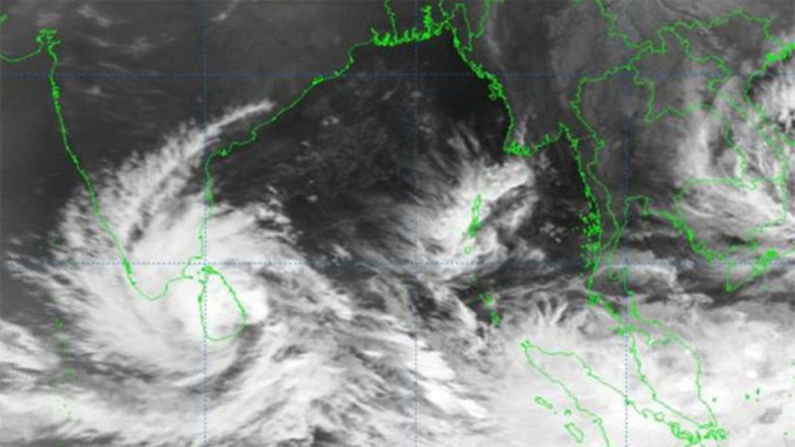 ঘূর্ণিঝড় ‘ডিটওয়াহর’ সর্বশেষ তথ্য জানাল আবহাওয়া অধিদপ্তর