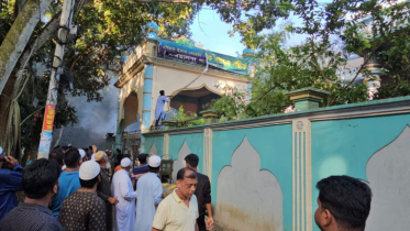 নুরাল পাগলার দরবারে হামলায় নিহত ১, আহত অর্ধশতাধিক