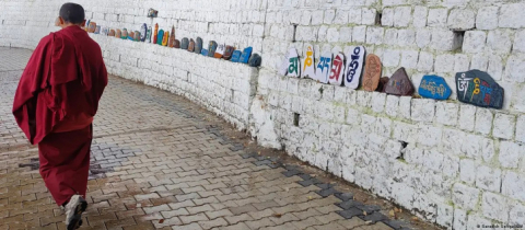 চীনের কড়াকড়িতে তিব্বতি নির্বাসনের সংখ্যা তলানিতে