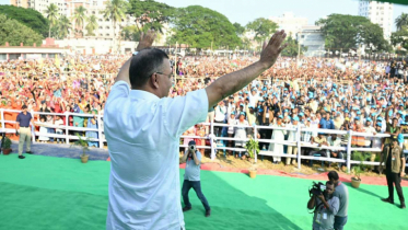 রাজপথে বিশৃঙ্খলা করে উন্নয়ন বাধাগ্রস্ত করছে একটি দল রাজপথে বিশৃঙ্খলা করে উন্নয়ন বাধাগ্রস্ত করছে একটি দল